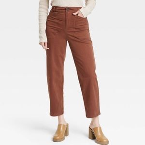 Universal Thread straight leg crop pant